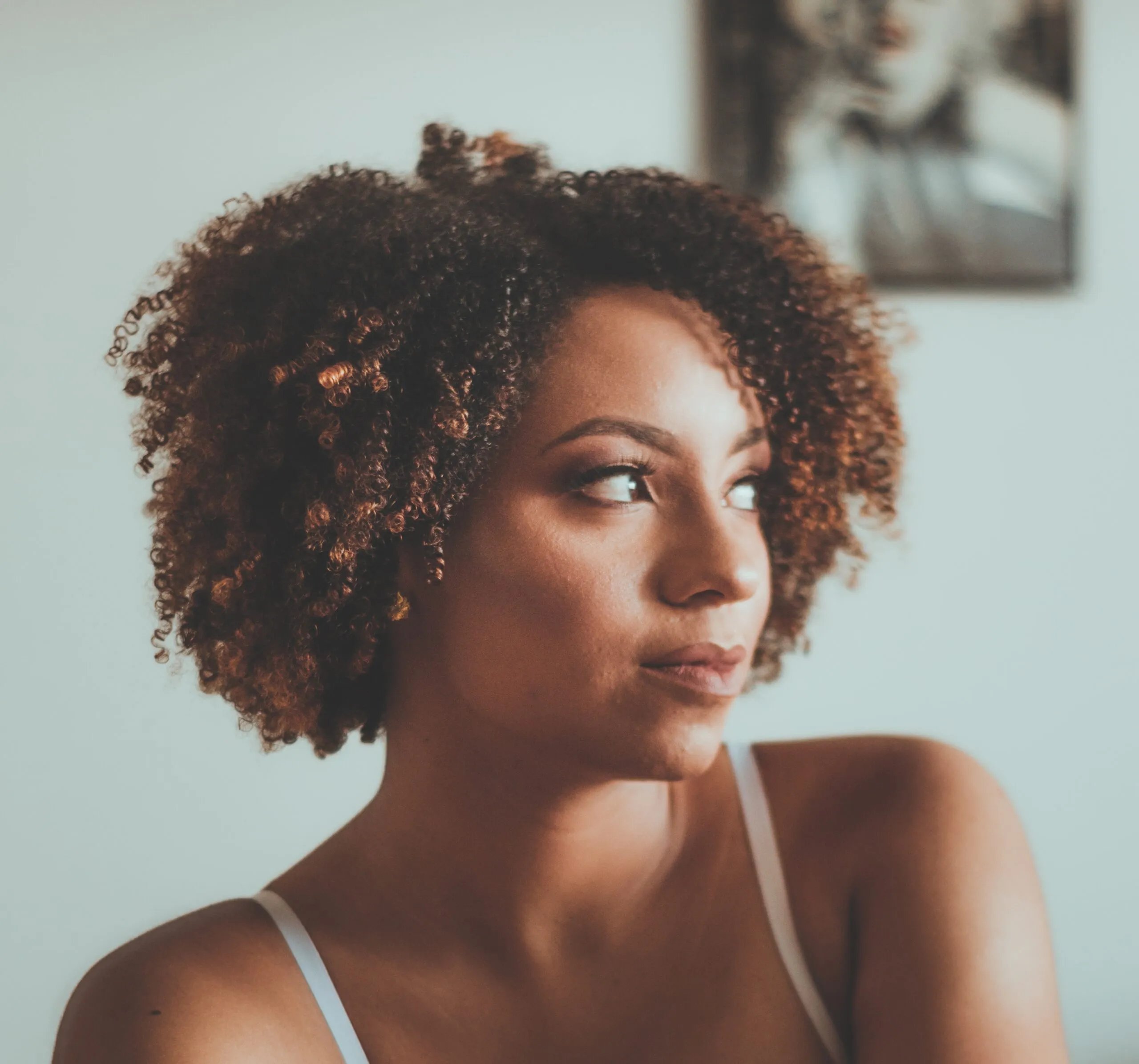 The Difference Between Intellectualizing Your Emotions and Actually Feeling Them