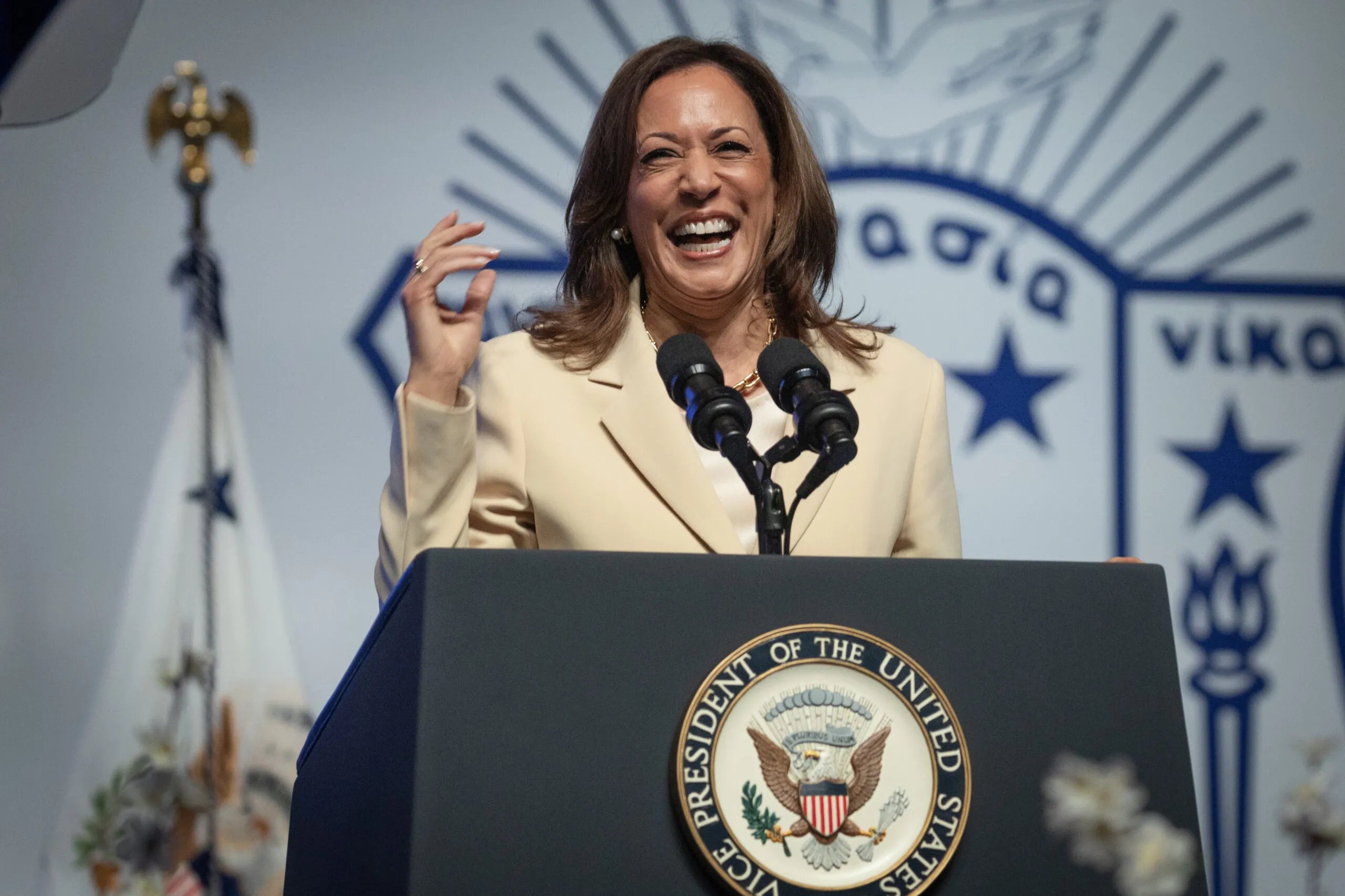 6 Things We Learned From Kamala Harris' Memoir