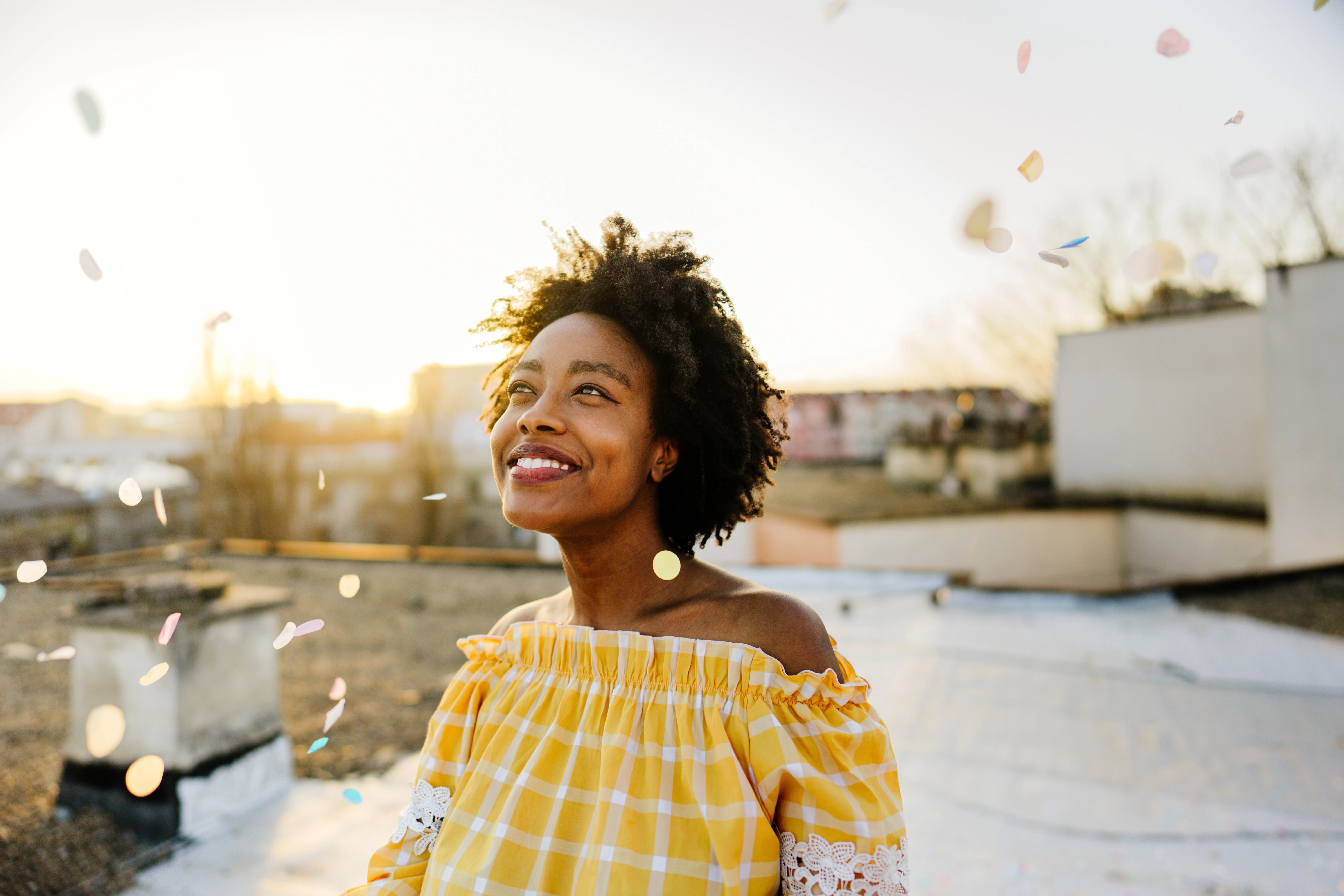 Instead of Cuffing Season, Try Decentering Romantic Relationships This Fall