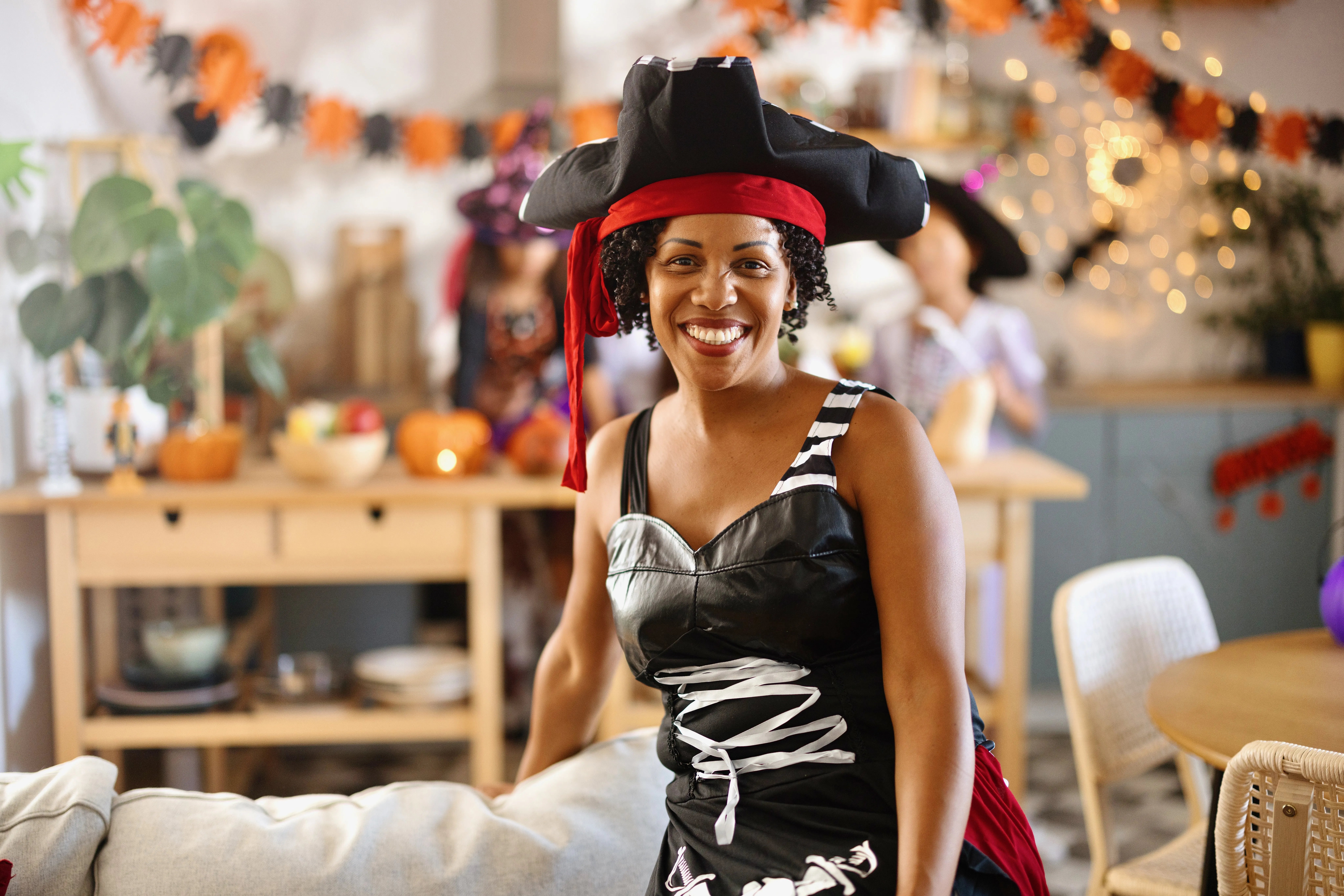 9 Unique Halloween Costume Ideas for Girl Groups