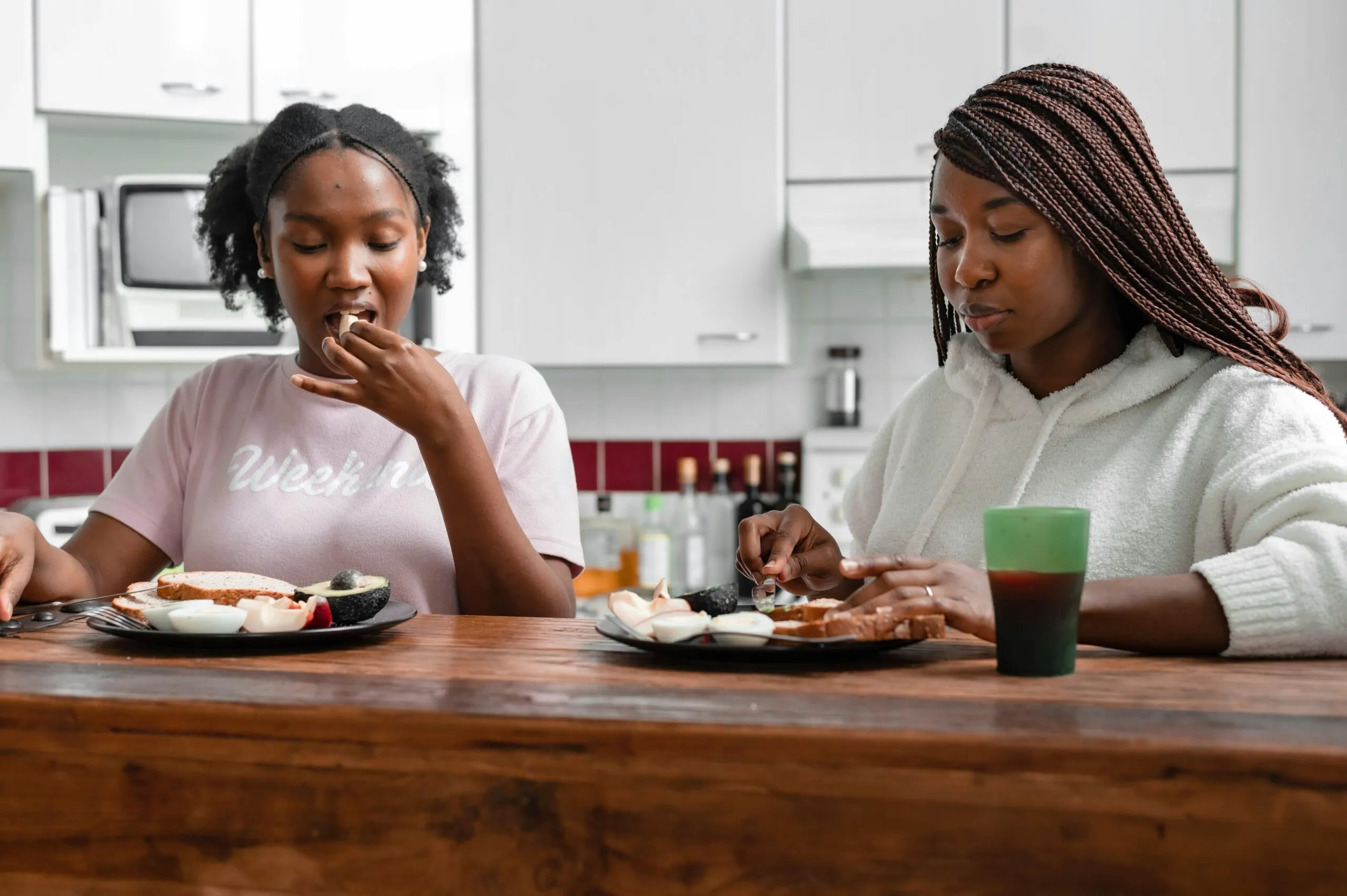 8 Breakfast Foods You Should Eat For Glowy Skin