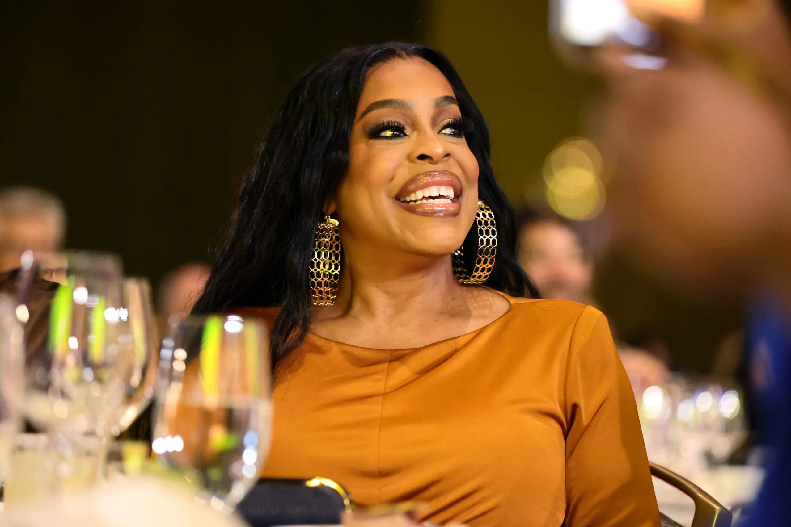 From “Reno 911!” to Emmy Gold: How Niecy Nash-Betts Built Her $4 Million Fortune