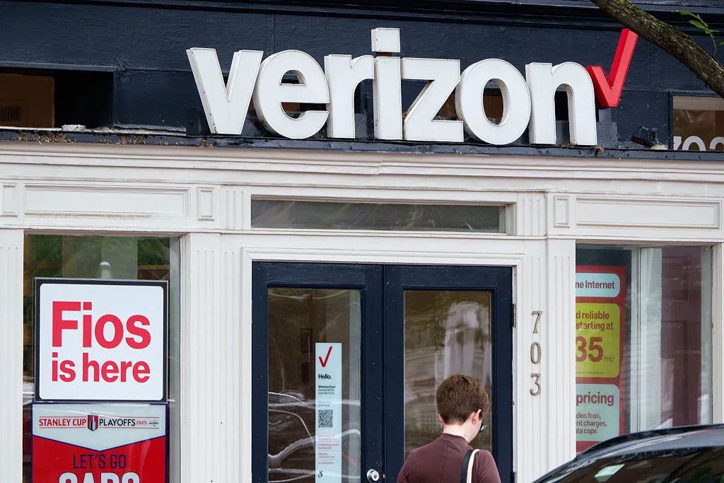 Verizon Outage Credit: Here's How Much Money You Can Get For Recent Service Interruption