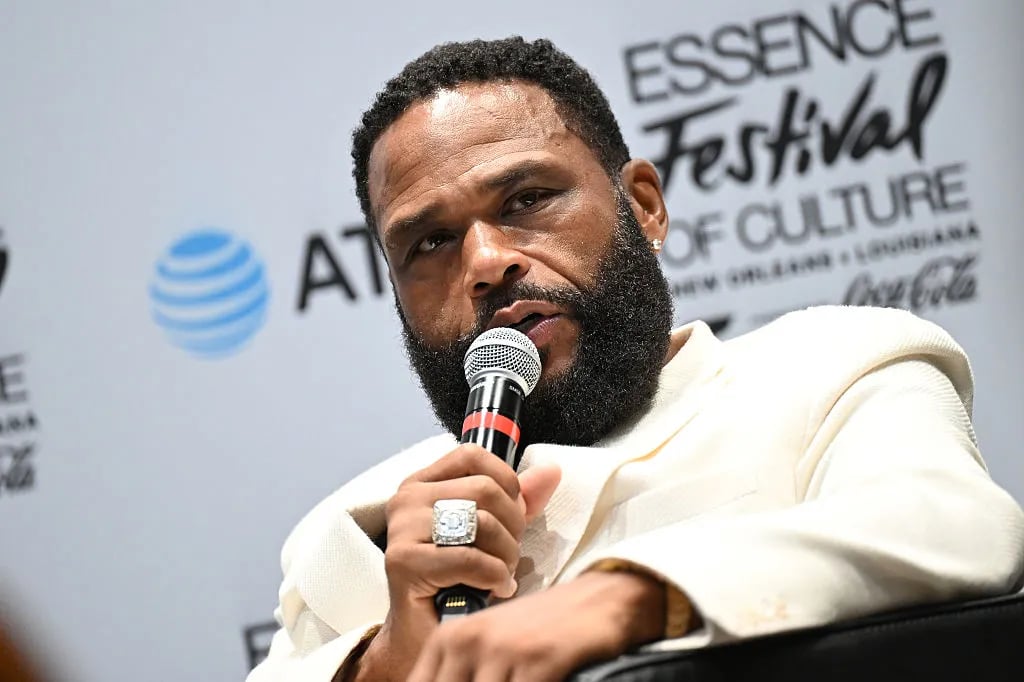 Anthony Anderson Faces Backlash As 2003 Video Resurfaces In Which He Told Lindsay Lohan 'He Likes Them Young'