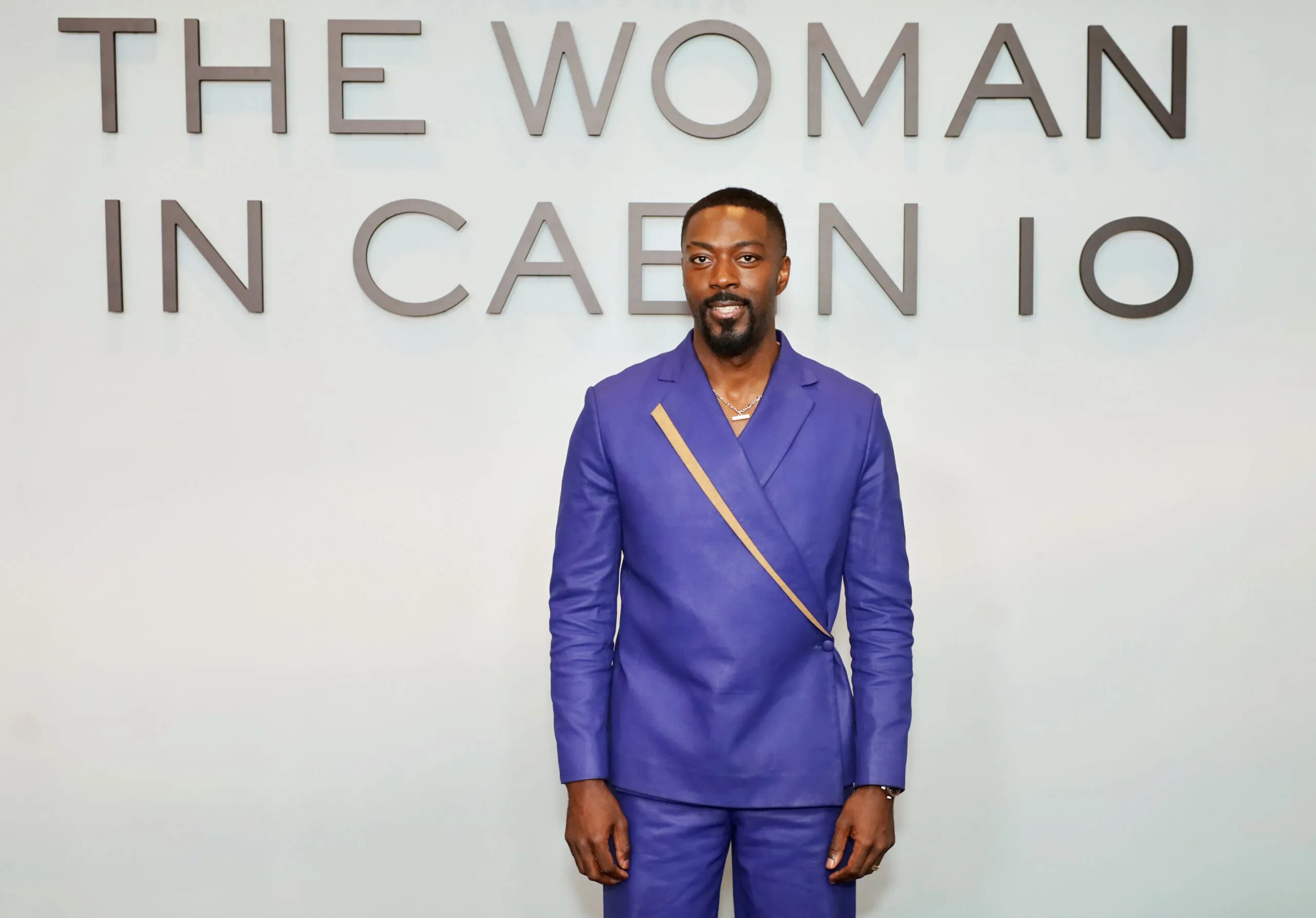 Does Ben Die In 'The Woman In Cabin 10'? Breaking Down The Netflix Original