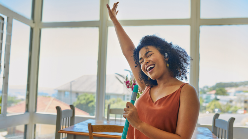 12 Songs Your Parents Probably Played While Cleaning