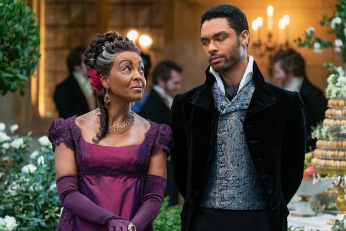 'Bridgerton' First Look: Shondaland's First Netflix Series To Debut On Christmas