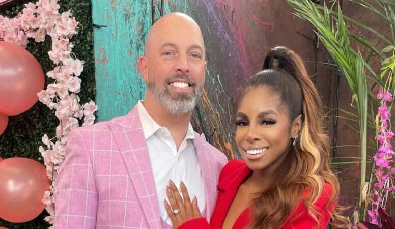 'RHOP': Candiace Dillard Bassett Claps Back As Some Viewers Send Discouraging Messages About Her Fertility Journey