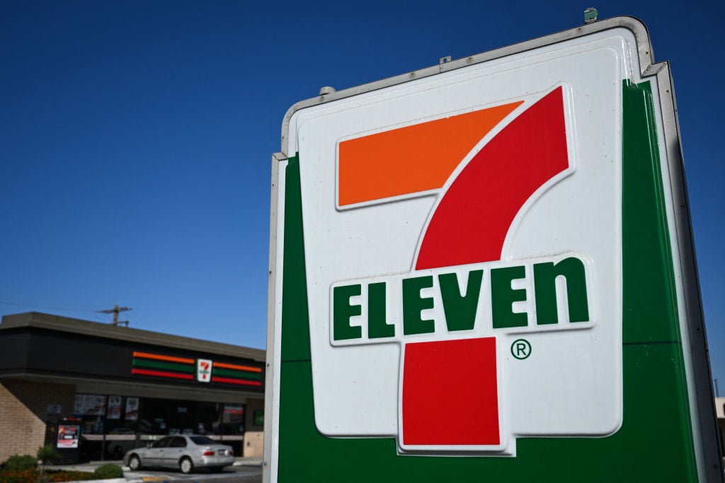 7-Eleven To Close Over 600 Stories In 2026, But Will Open This Man