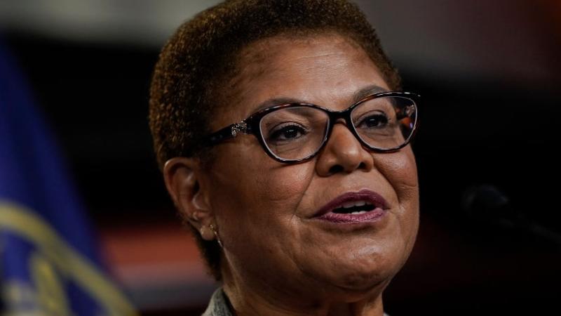 Los Angeles Mayoral Candidate Karen Bass Leads Campaign Race