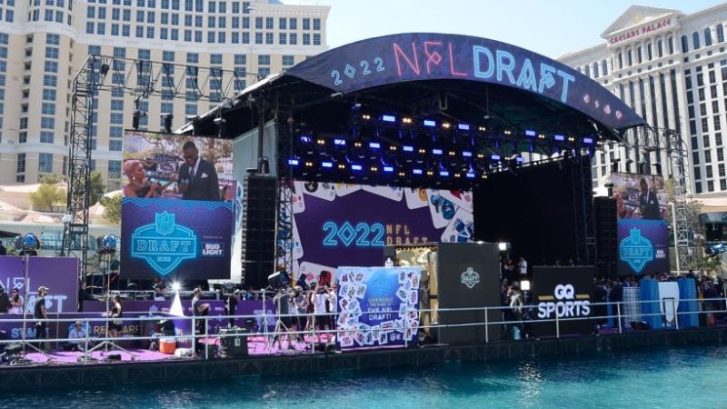 NFL Network Incorrectly Identifies Draft Prospect's Grandmother
