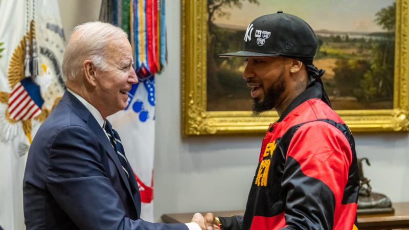 Biden Meets With Former Amazon Employee Fired After Demanding Company Enforce COVID-19 Safety Protocols