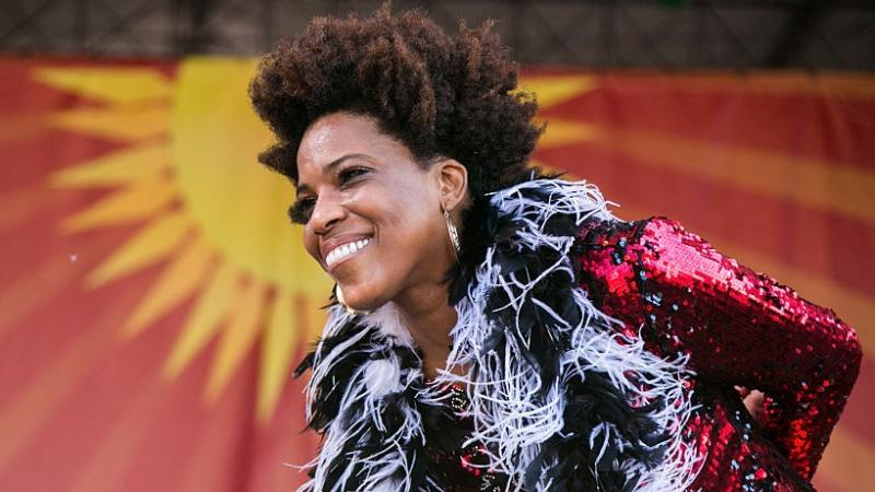 Macy Gray Decided To Spew Transphobia: 'Just Because You Go Change Your Parts Doesn't Make You A Woman'