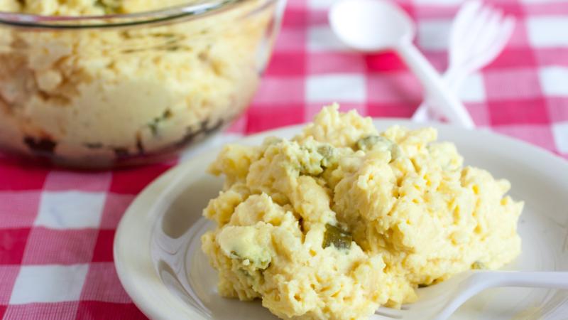 Black Aunties Got Downright Ruthless Rating Bland-As-White-Folks Potato Salad