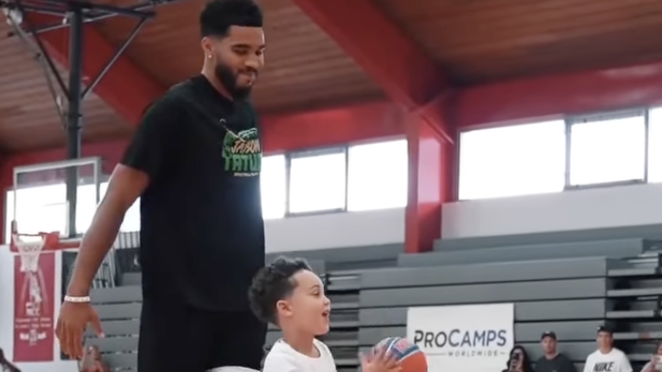 Jayson Tatum Showed No Mercy For 4-Year-Old Son Attempting To Shoot His ...