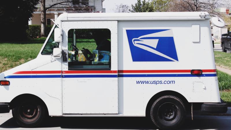 This USPS Driver Was Surprised With $400 After Offering A Stranger Bus Fare