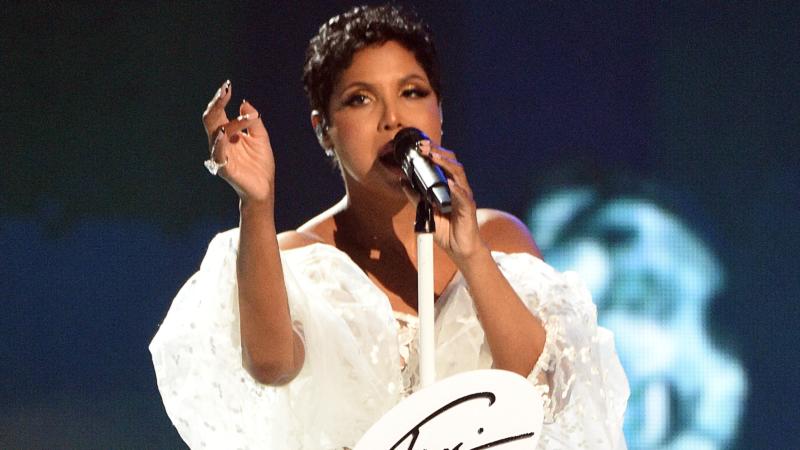 Toni Braxton Delights The Internet With Her Rendition Of Beyoncé’s 'Cuff It'