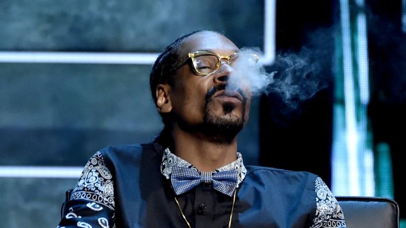 Snoop Dogg’s Private Blunt Roller Shares How She Smoked The Competition To Get Fire Gig