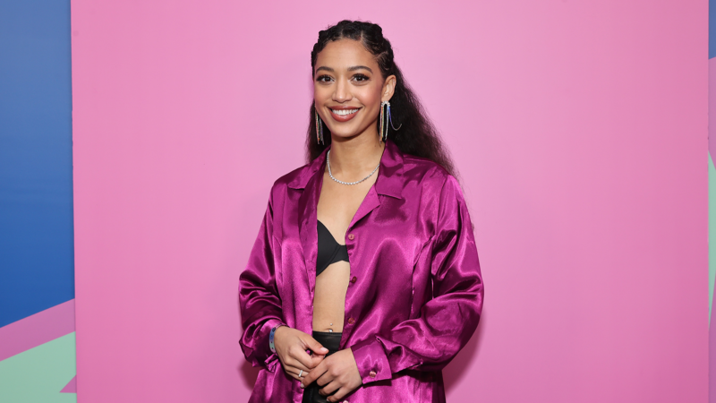 Samantha Logan's Inner Thoughts Accidentally Slip Out While 'All American' Cast Reads Thirsty Tweets