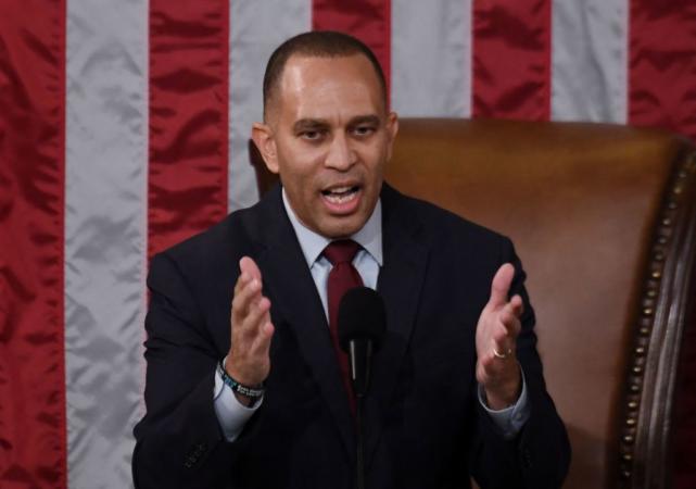 Hakeem Jeffries Officially Becomes First Black Leader Of A Major Party In U.S. Congress