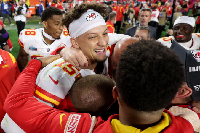 Kansas City Chiefs, Led By Patrick Mahomes, Pull Off Comeback And Defeat Philadelphia Eagles 38-35 In Super Bowl LVII Showdown