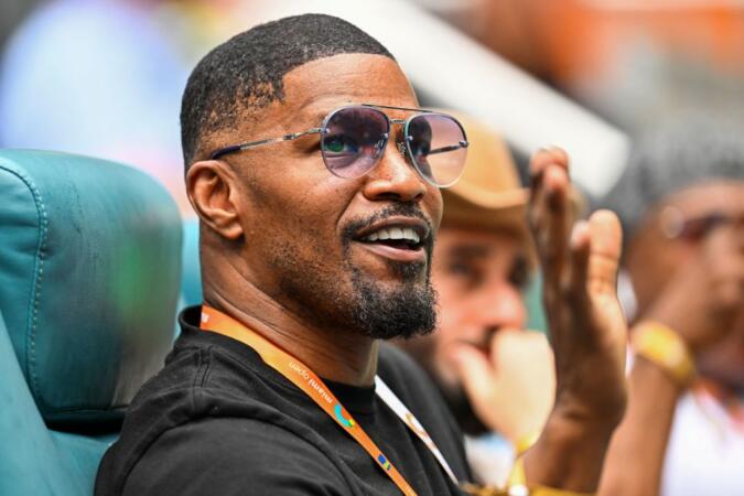 Jamie Foxx Seen Playing Golf, Helps Woman Recovers Lost Woman's Purse After First Public Appearance Since Health Scare