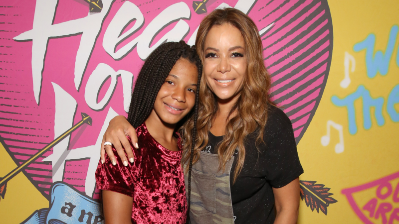 Sunny Hostin's Daughter Paloma Makes Surprise Appearance On 'The View'