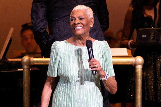 Fans Wish Dionne Warwick A Speedy Recovery After She Canceled Her Illinois Show Due To A 'Medical Incident'