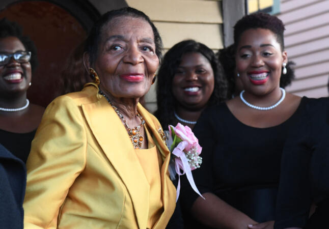 Christine King Farris, The Last Living Sibling Of Dr. Martin Luther King Jr., Dies At 95