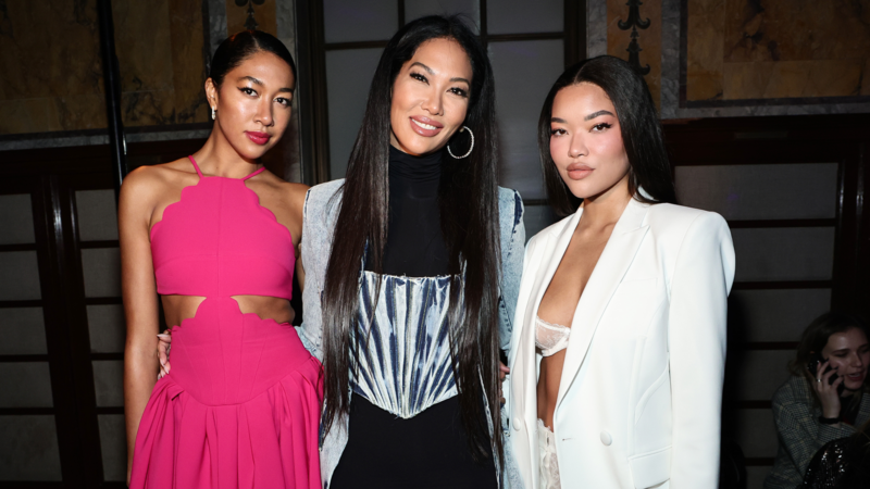 Kimora Lee Simmons Accuses Ex-Husband Russell Simmons Of Verbal Abuse Against Daughters Aoki And Ming