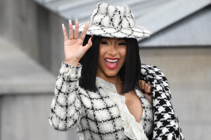 Cardi B Throws Microphone At Fan Who Threw Drink On Her During Las Vegas Performance