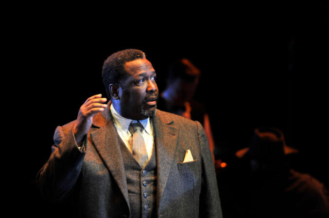 Wendell Pierce Praised As A Hero For Handling Disruption During 'Death Of A Salesman' Performance
