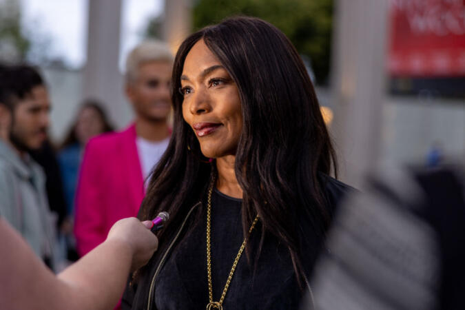 Finally: Angela Bassett To Receive Honorary Oscar At 14th Annual Governors Awards