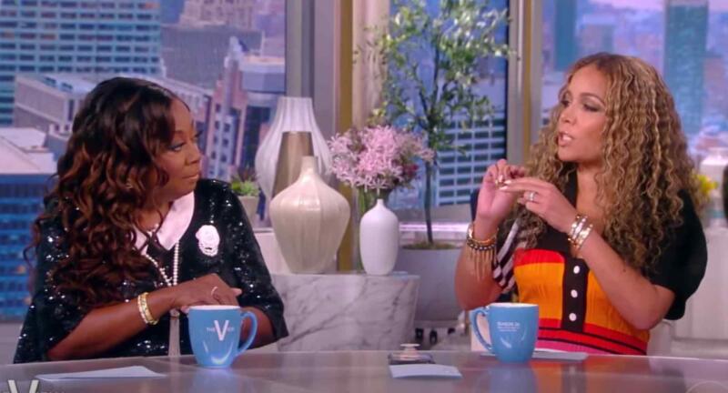'The View': Star Jones Returns To Shock Co-Hosts By Caping For Clarence Thomas' Wife Ginni Thomas, Says She's 'Very Smart'