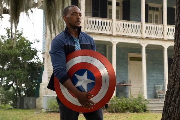 'Captain America 4' In The Works, 'Falcon And The Winter Soldier' Showrunner On Board