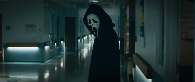 'Scream' Trailer: Original Stars Are Back With Newcomers In Scary First Look At Fifth Film