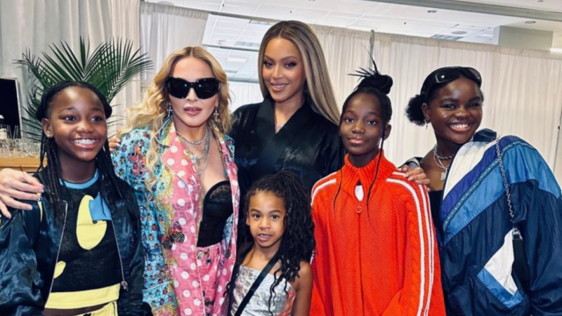 Beyoncé&rsquo;s Daughter Rumi Carter Makes Rare Appearance Backstage At