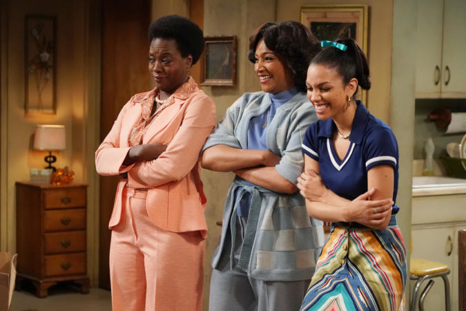 Buzzy Cast Recreates Politically-Tinged 'Good Times' Episode For ABC's Second Live Event