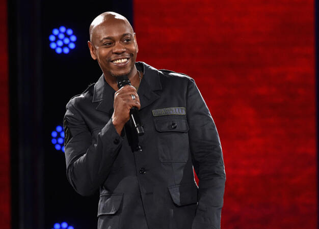 Dave Chappelle Continues To Punch Down On Trans People In Latest Netflix Comedy Special 'The Dreamer'