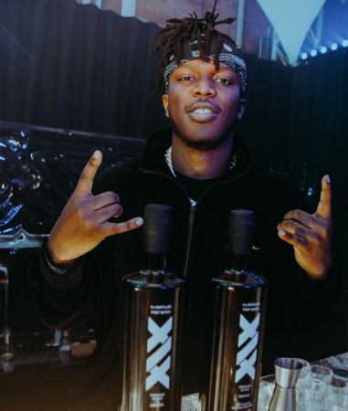 KSI, a Black YouTuber and boxer.