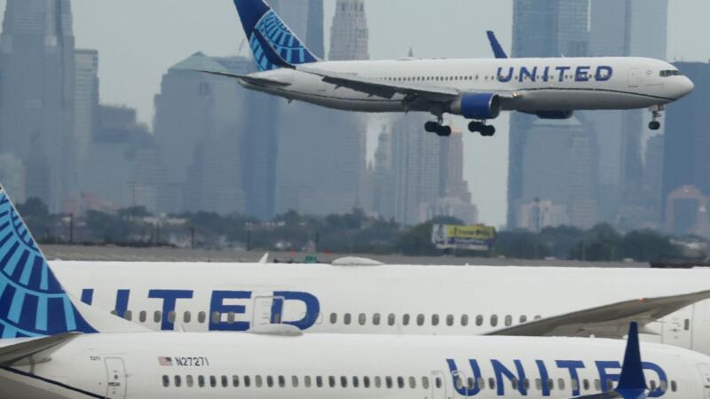 Black United Airlines Attendants File Lawsuit, Allege Racism On Los Angeles Dodgers Charter Flights