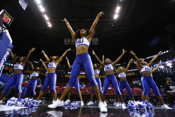 The Howard And Hampton University Dance Teams Had A Beyoncé Dance-Off And It Was Iconic