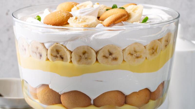 This Black-Owned Dessert Shop In Texas That Specializes In Banana Pudding Is Getting Nationwide Attention