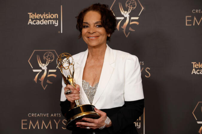 Jasmine Guy Just Won Her First Emmy Award After Receiving Her Very First Nomination