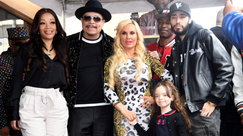 Ice-T's Kids: All 3 Appear In Rare Family Dinner Photo