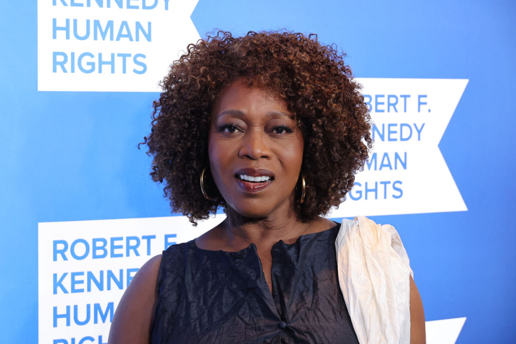 Alfre Woodard Joins Upcoming Apple TV Drama Series The Last Frontier 