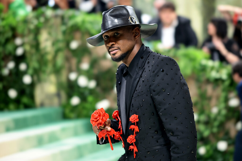 Best Dressed of All Time Met Gala pictured: Usher