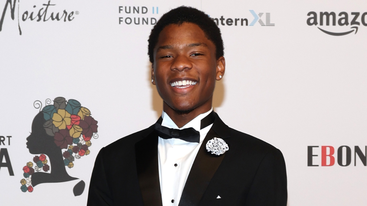 Chloe And Halle Bailey's Brother Branson Graduates High School: “We Love You So Much”