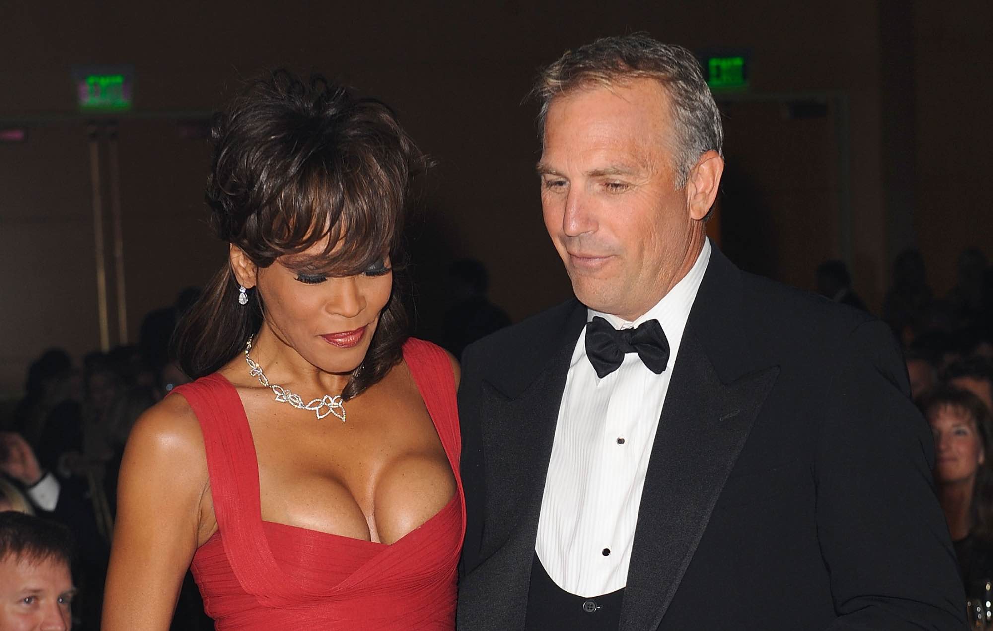 Kevin Costner Says CNN Tried To Shorten His Eulogy At Whitney Houston's  Funeral, But He Refused: 'I Don't Care' - Blavity