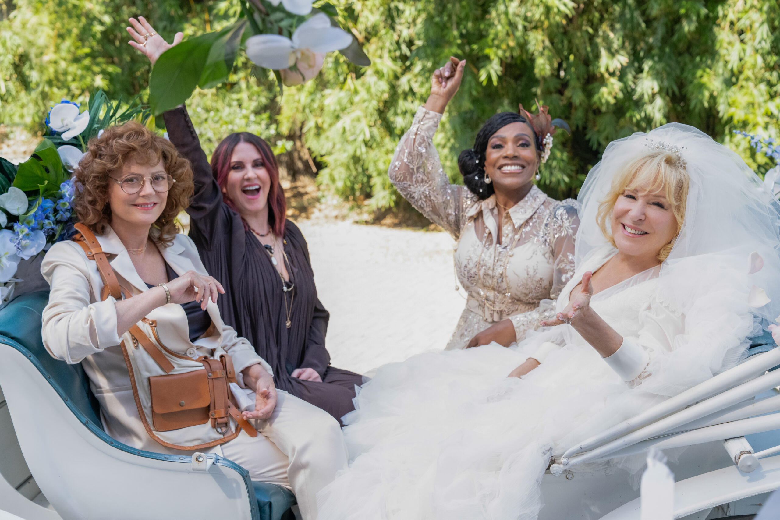 'The Fabulous Four': Sheryl Lee Ralph, Susan Sarandon, Bette Midler And Megan Mullally Are Reunited Friends